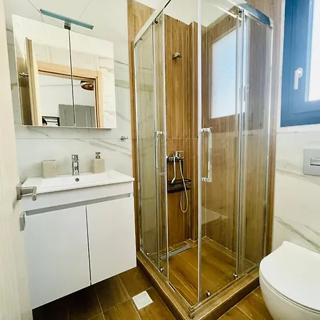 Modern Loft Residence, Delta Hospitality Ofrínion